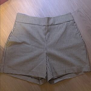 checkered high rise shorts